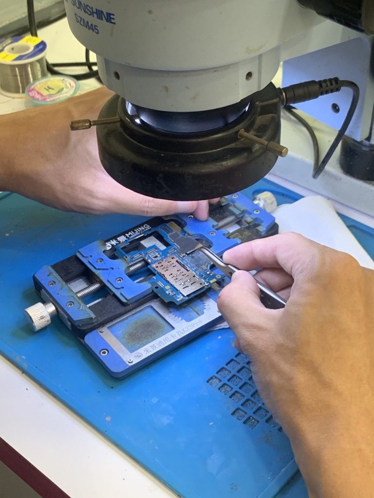 phone-repair-7.jpg
